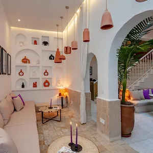K-white , Marrakesh Maroc